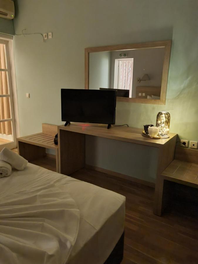 Serenity Coast Bungalows & Suites Neratza Екстериор снимка